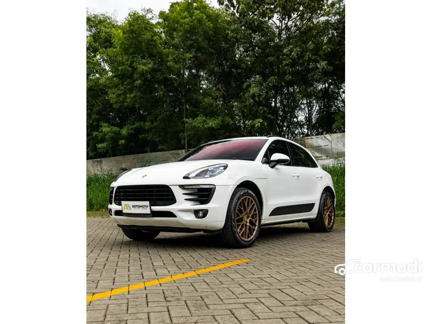 2017 Porsche Macan SUV