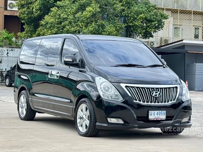 2013 Hyundai H-1 Deluxe Van