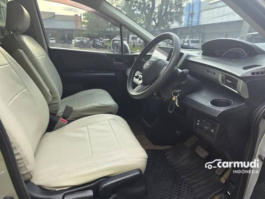 2014 Honda Freed S MPV