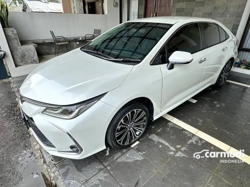 2023 Toyota Corolla Altis V Sedan