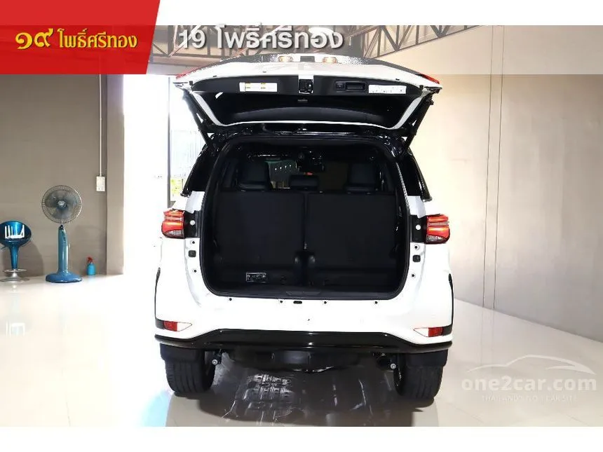 2024 Toyota FORTUNER Legender SUV