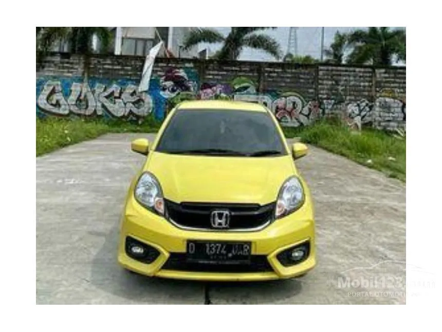 Jual Mobil Honda Brio 2018 Satya E 1.2 di Jawa Barat Automatic Hatchback Kuning Rp 145.000.000