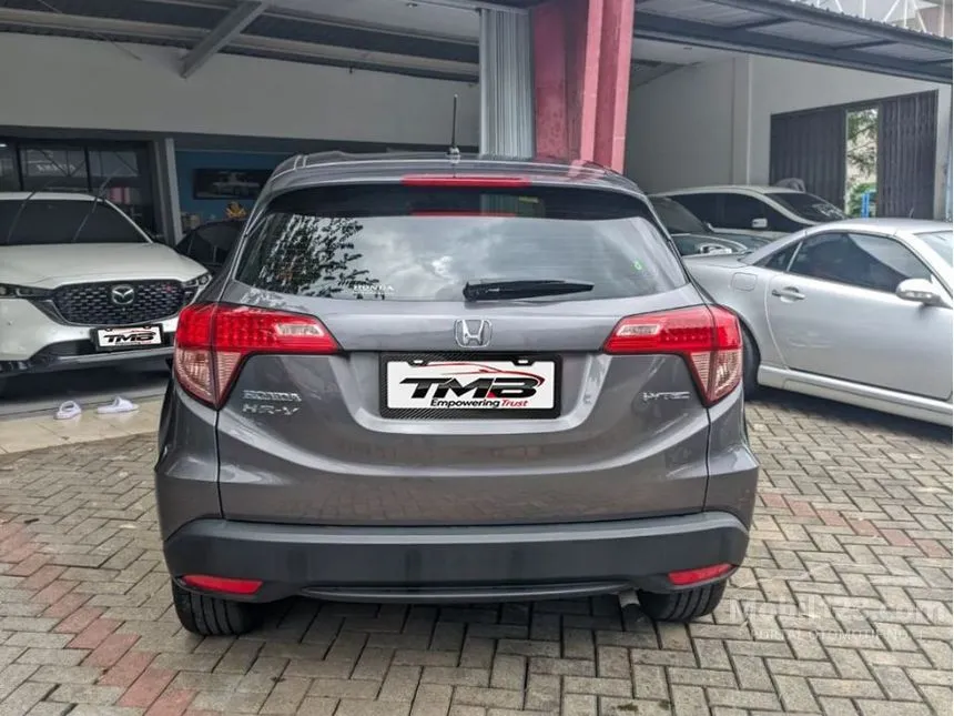 2016 Honda HR-V E SUV