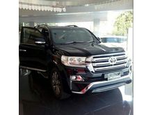 Toyota Land Cruiser 4.5 VX-R BLACK