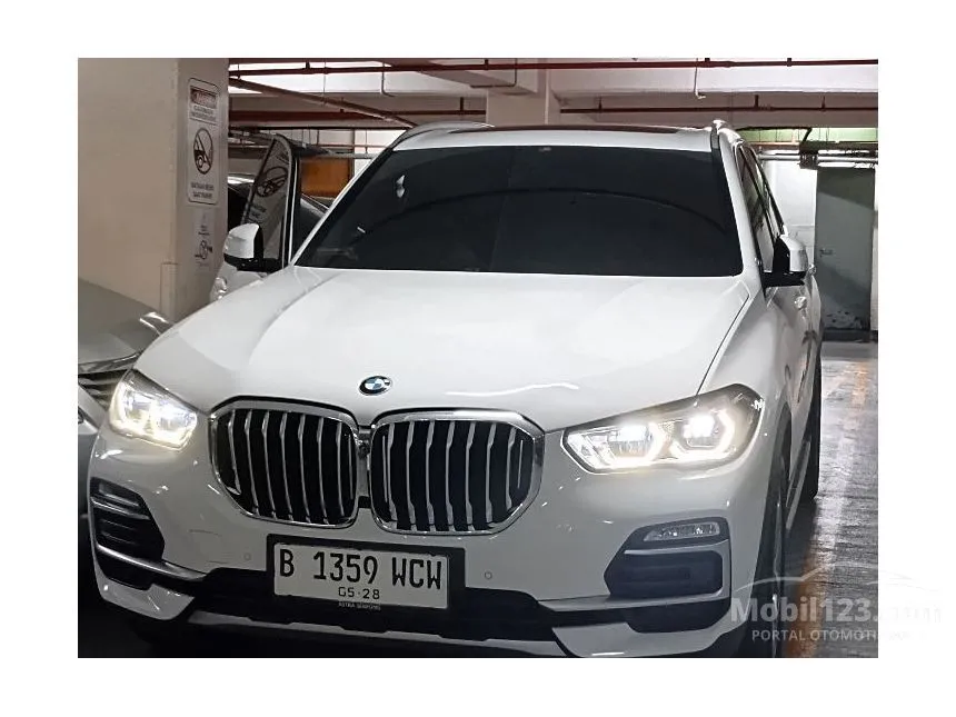 Jual Mobil BMW X5 2020 xDrive40i xLine 3.0 di Banten Automatic SUV Putih Rp 1.050.000.000
