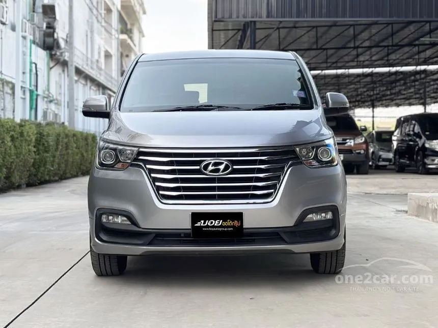 2019 Hyundai H-1 Elite Van