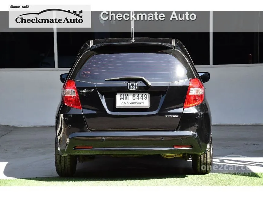 2012 Honda Jazz S i-VTEC Hatchback
