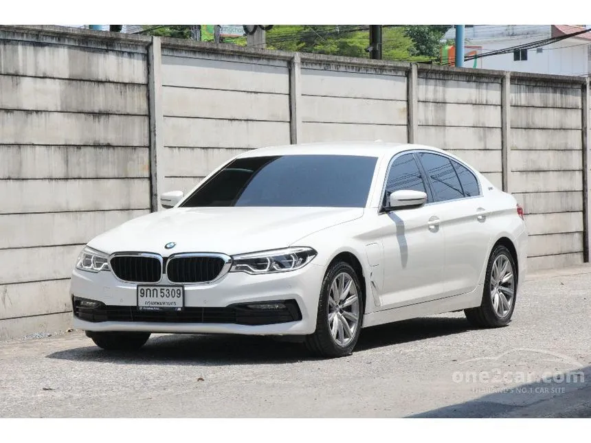 2019 BMW 530e Elite Sedan
