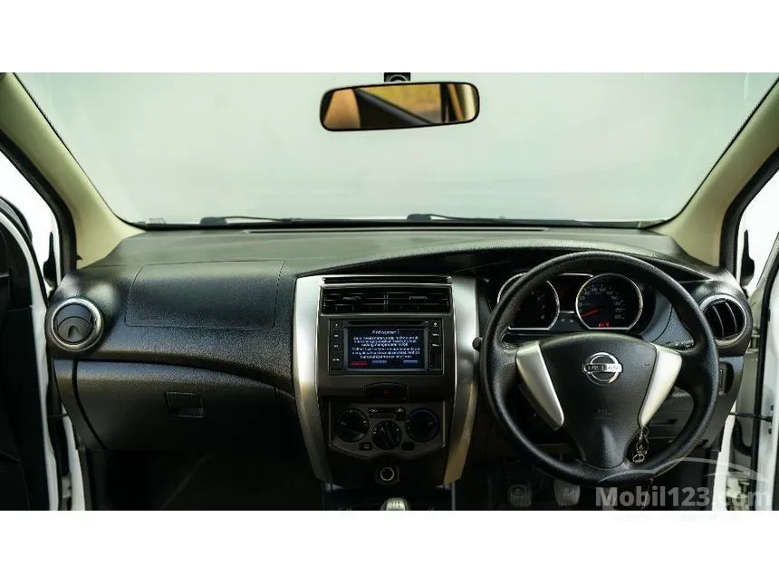 2015 Nissan Grand Livina X-Gear MPV
