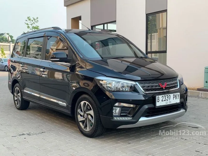 2020 Wuling Confero S L Lux MPV