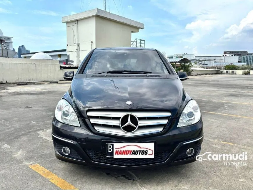 2010 Mercedes-Benz B180 Hatchback