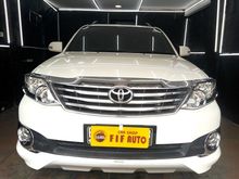 Toyota Fortuner 2.7 G Autometic bensin Luxury 2013 Putih