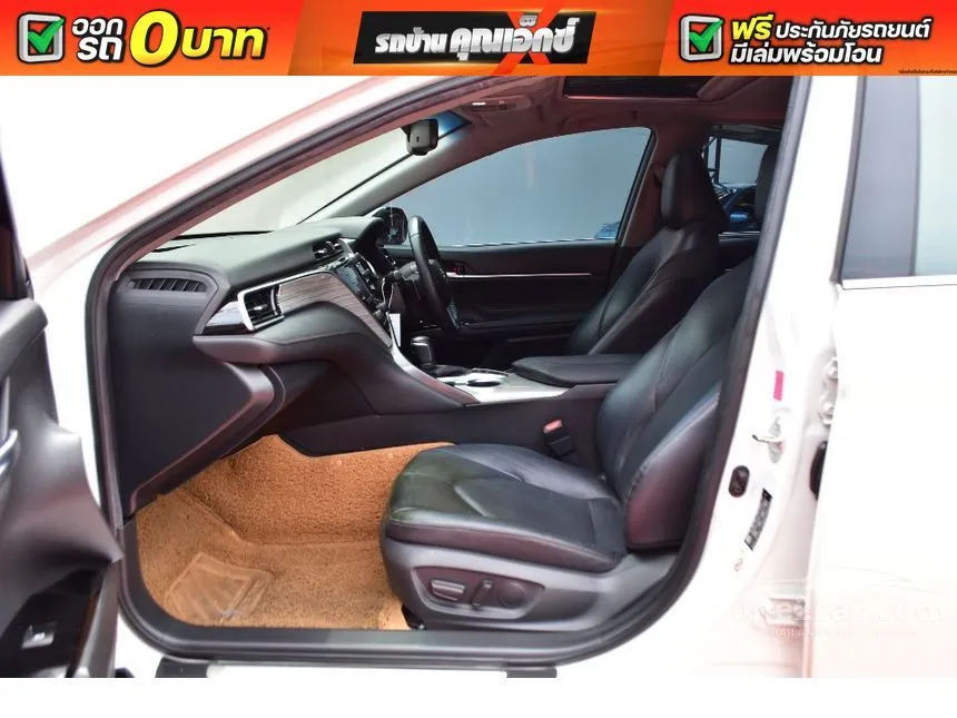 2021 Toyota CAMRY Hybrid Premium Sedan