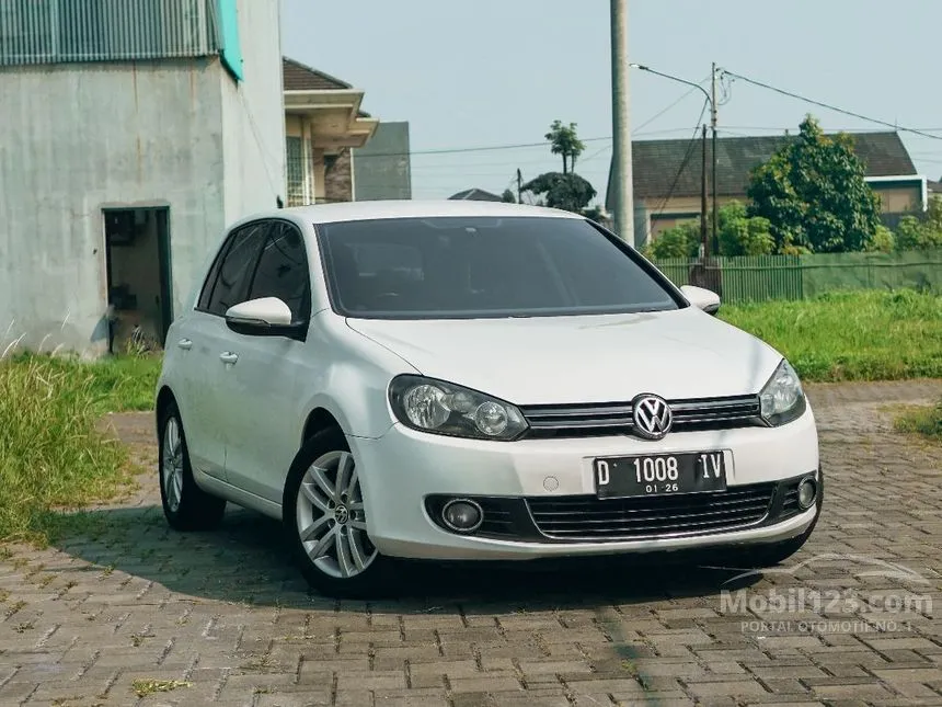 Jual Mobil Volkswagen Golf 2010 TSI 1.4 di Jawa Barat Automatic Hatchback Putih Rp 125.000.000