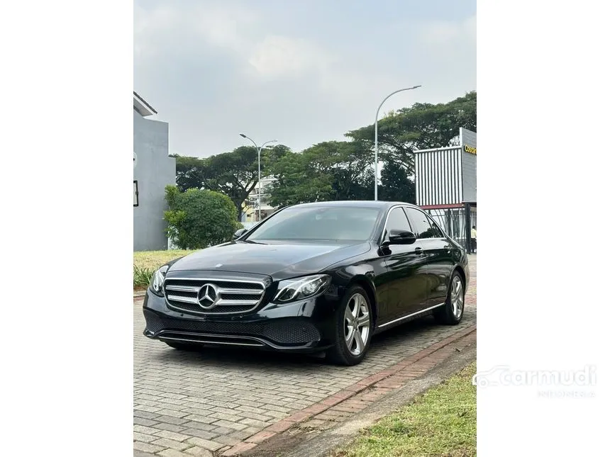 2017 Mercedes-Benz E250 Avantgarde CKD Sedan
