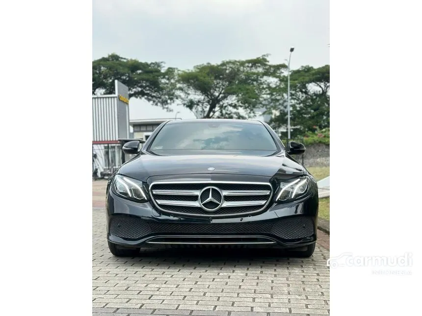 2017 Mercedes-Benz E250 Avantgarde CKD Sedan