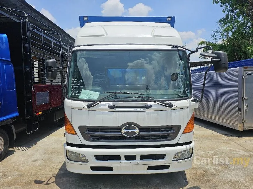 2024 Hino FD8J Lorry