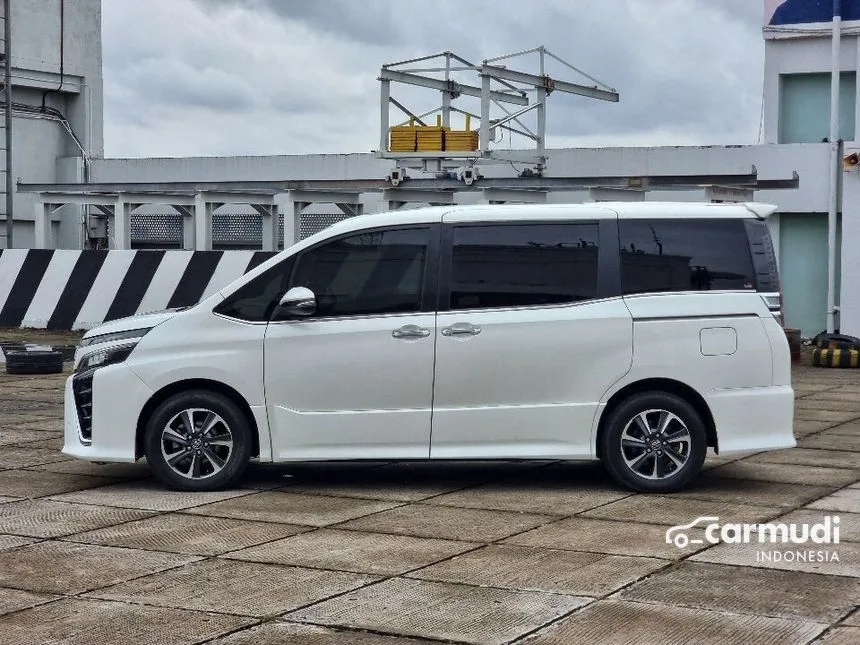 2018 Toyota Voxy Wagon