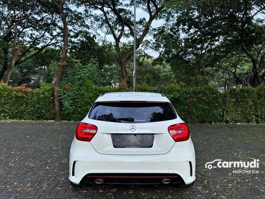 2013 Mercedes-Benz A250 Sport Hatchback