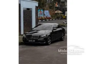 2021 Mercedes-Benz E300 2.0 AMG Line Sedan