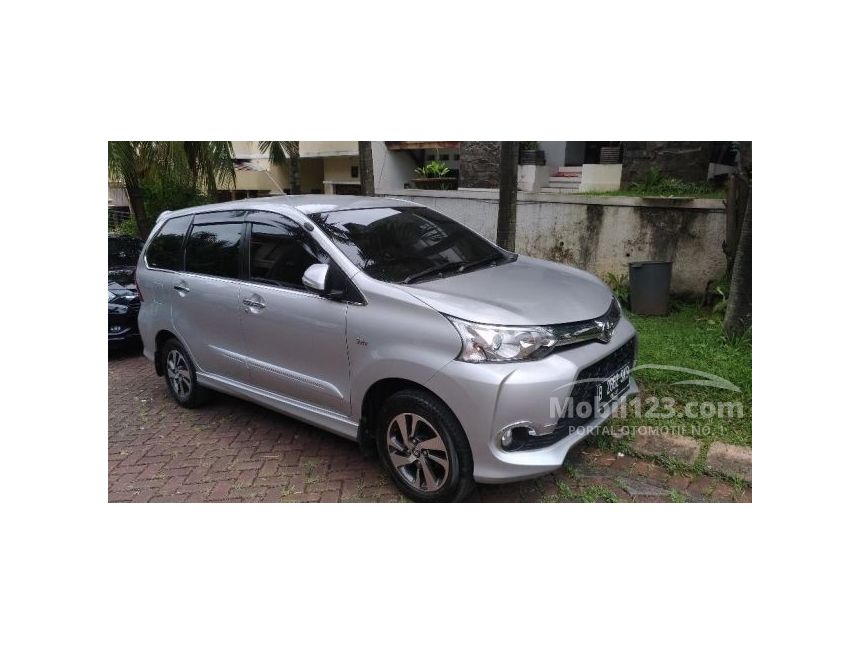 Jual Mobil  Toyota Avanza  2019  Veloz  1 5 di DKI Jakarta 