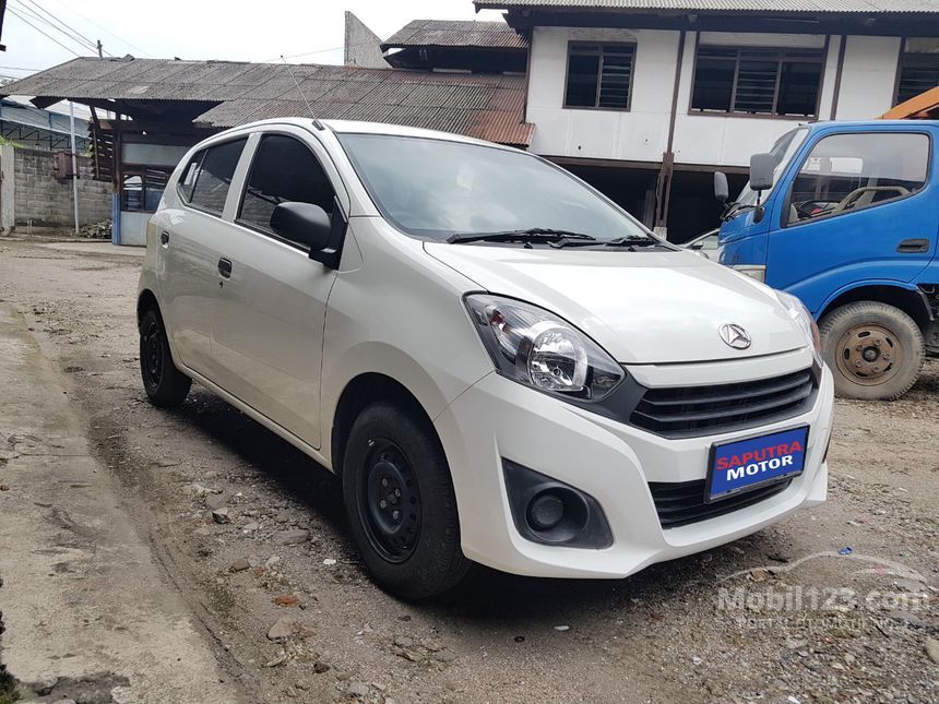 Jual Mobil  Daihatsu Ayla  2021 D 1 0 di Jawa  Timur  Manual 