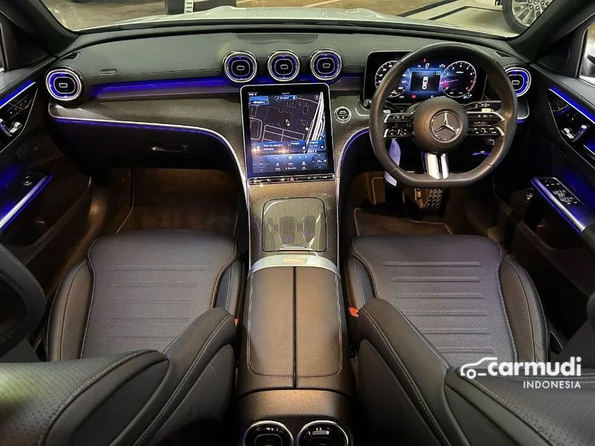 2023 Mercedes-Benz C300 AMG Line Sedan
