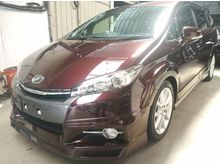2014 Toyota Wish 2.0 Z Sunroof