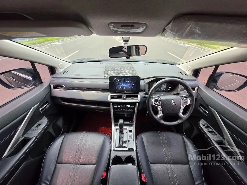 2022 Mitsubishi Xpander Cross Premium MPV