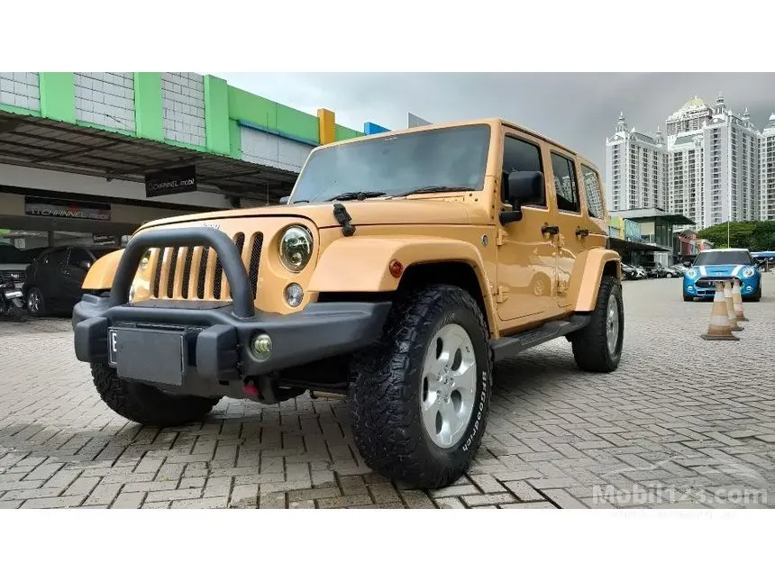2014 Jeep Wrangler Sahara Unlimited 4 Door SUV