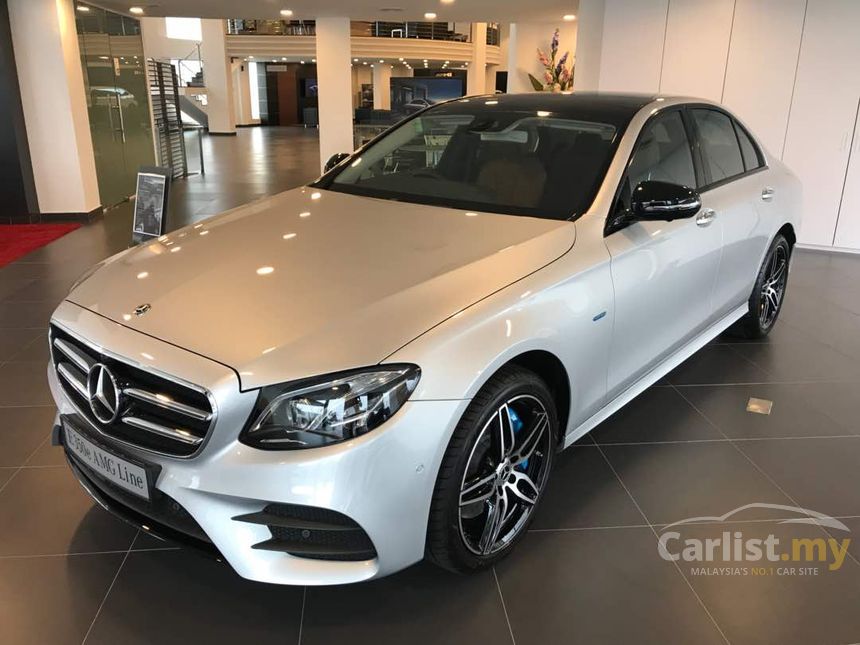 Mercedes-Benz E350 e 2018 AMG 2.0 in Selangor Automatic 