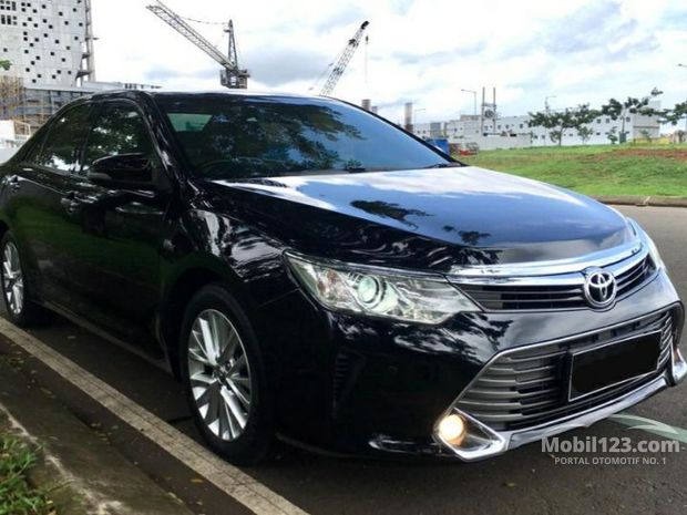 Toyota Camry Mobil bekas dijual di Gading-serpong Tangerang Jabodetabek