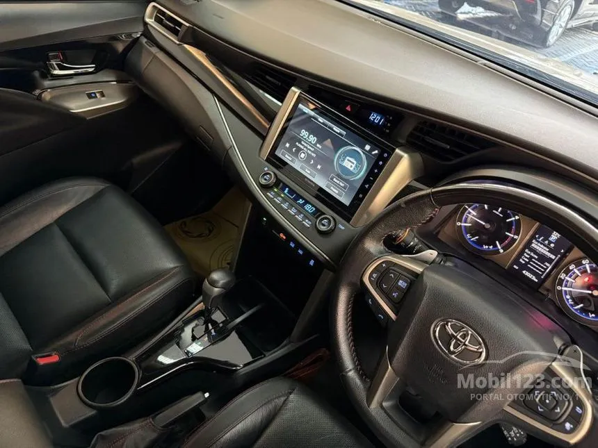 2021 Toyota Kijang Innova Venturer 50th Anniversary Edition MPV