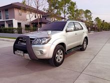 2007 Toyota Fortuner 2.7 (ปี 04-08) V SUV AT