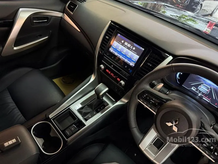 2024 Mitsubishi Pajero Sport Dakar 4X2 SUV