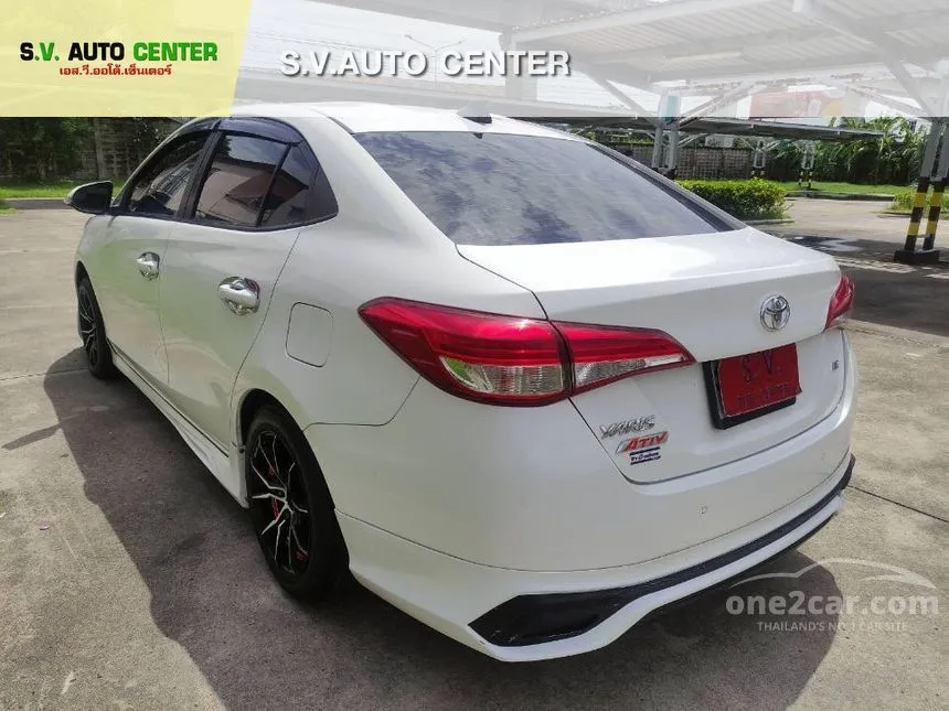 2020 Toyota Yaris Ativ E Sedan
