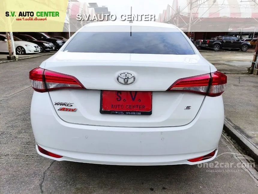 2020 Toyota Yaris Ativ E Sedan