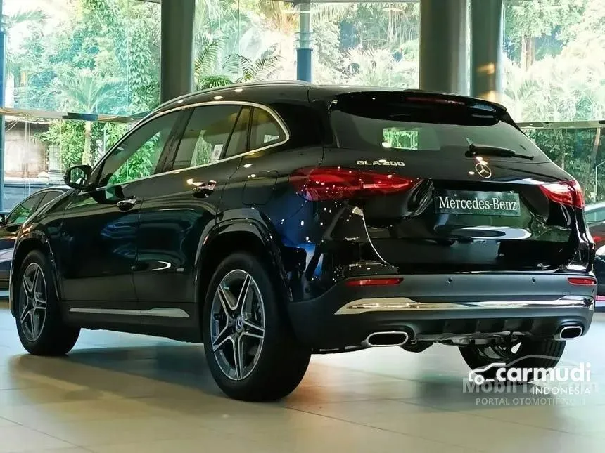 2024 Mercedes-Benz GLA200 AMG Line SUV