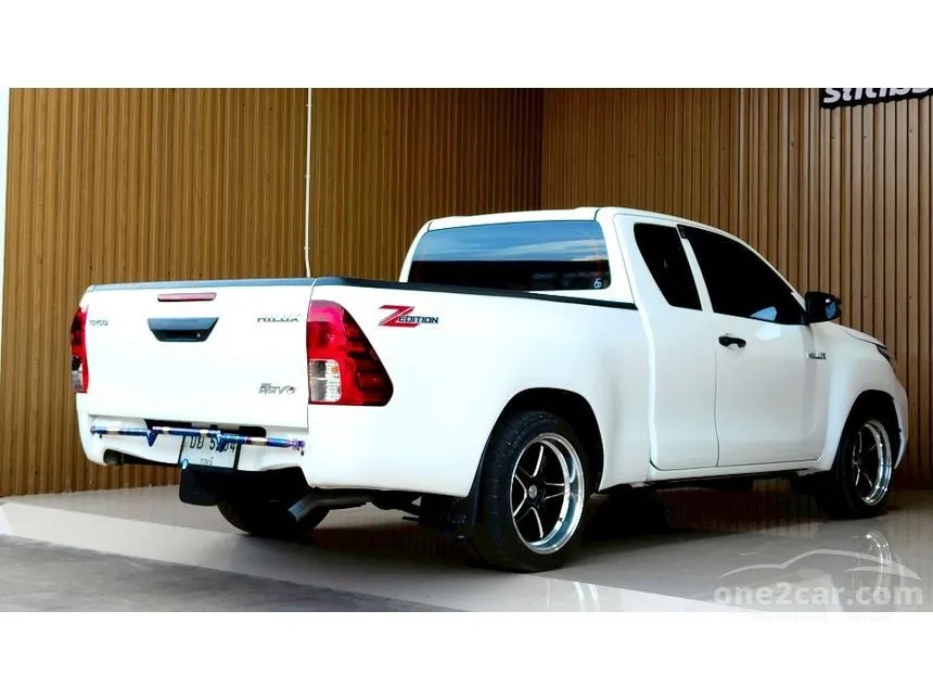 2022 Toyota HILUX REVO Z Edition Entry Smart Cab Pickup