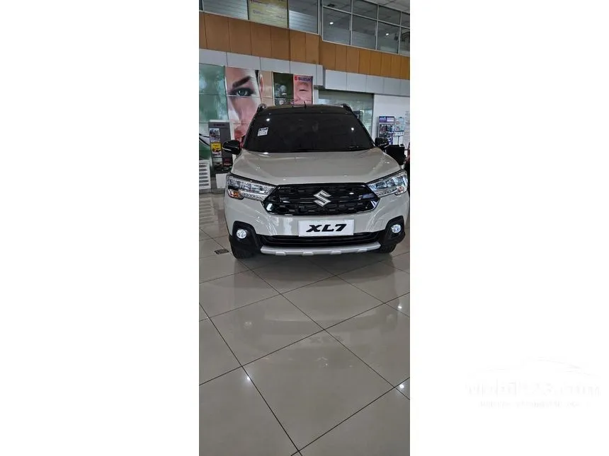 Jual Mobil Suzuki XL7 2024 ALPHA Hybrid 1.5 di DKI Jakarta Automatic Wagon Hijau Rp 250.000.000
