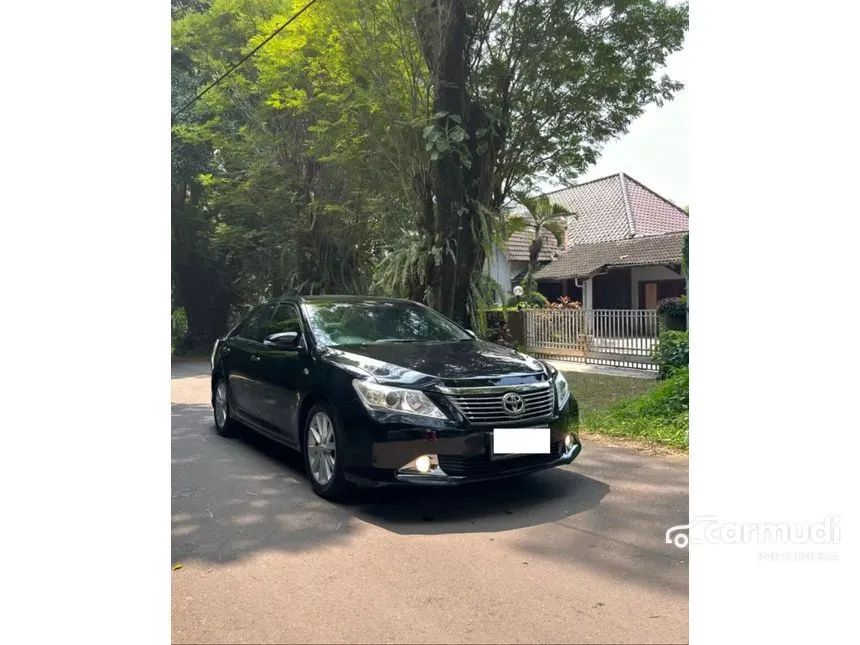 2014 Toyota Camry V Sedan