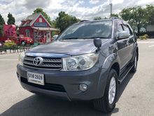 2009 Toyota Fortuner 2.7 (ปี 08-11) V SUV AT