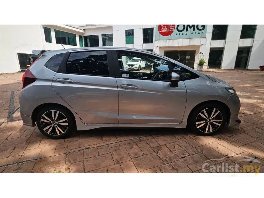 2019 Honda Jazz V i-VTEC Hatchback