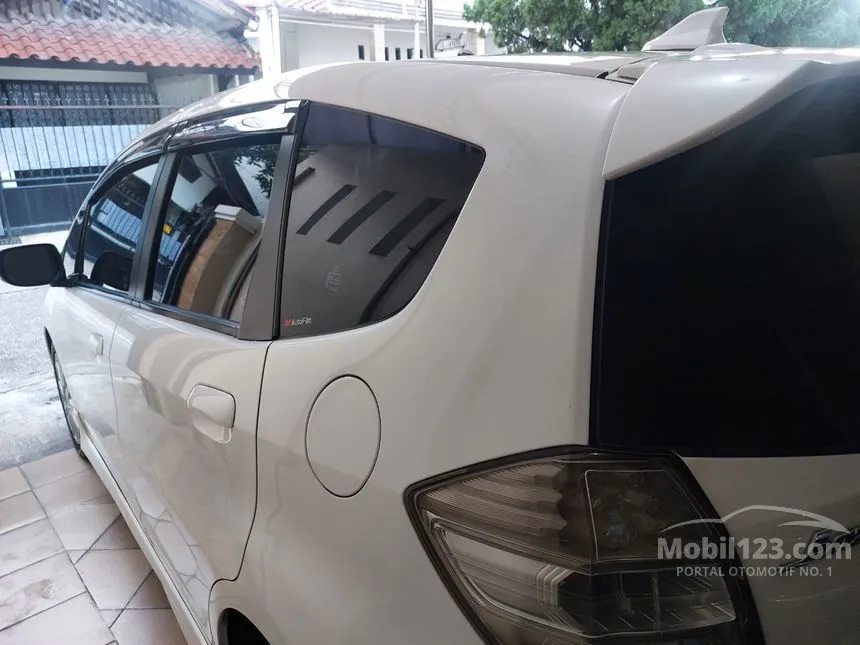 2014 Honda Jazz RS Hatchback