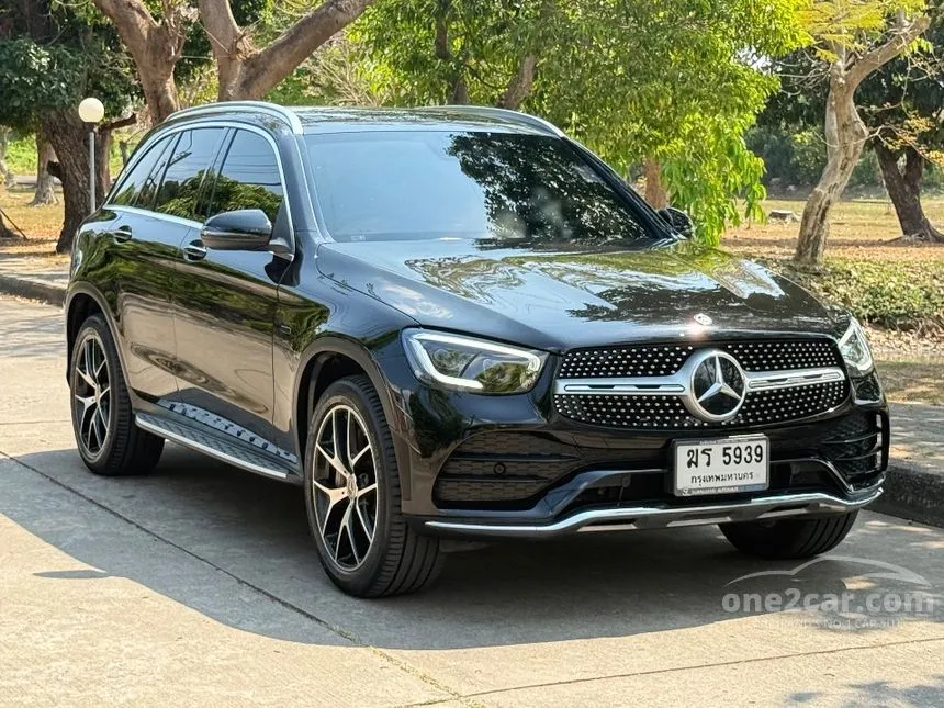 2021 Mercedes-Benz GLC300 e 4MATIC AMG Dynamic SUV