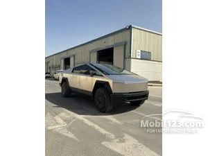 2025 Tesla Cybertruck Dual Motor Pickup