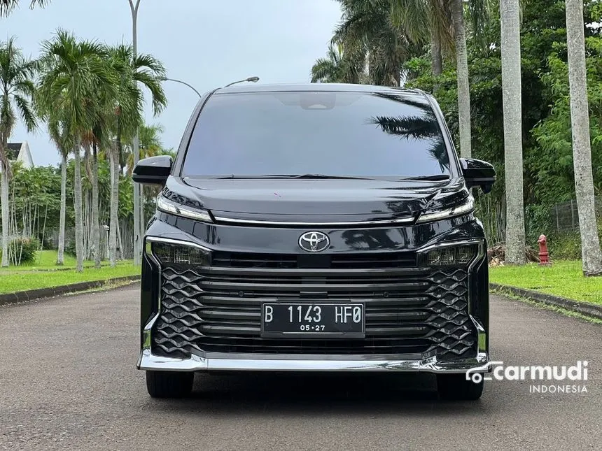 2022 Toyota Voxy Van Wagon