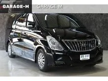 2017 Hyundai H-1 2.5 (ปี 08-17) Deluxe Van