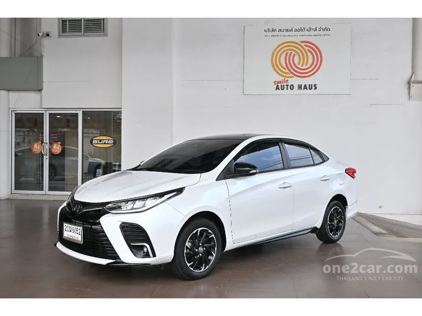 2022 Toyota Yaris Ativ Sport Premium Sedan