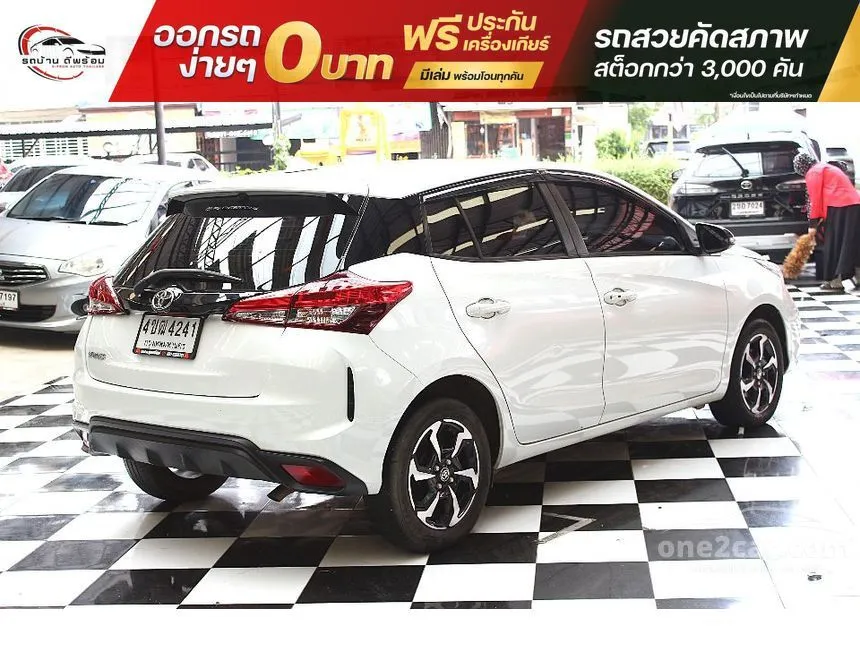 2023 Toyota YARIS Smart Hatchback